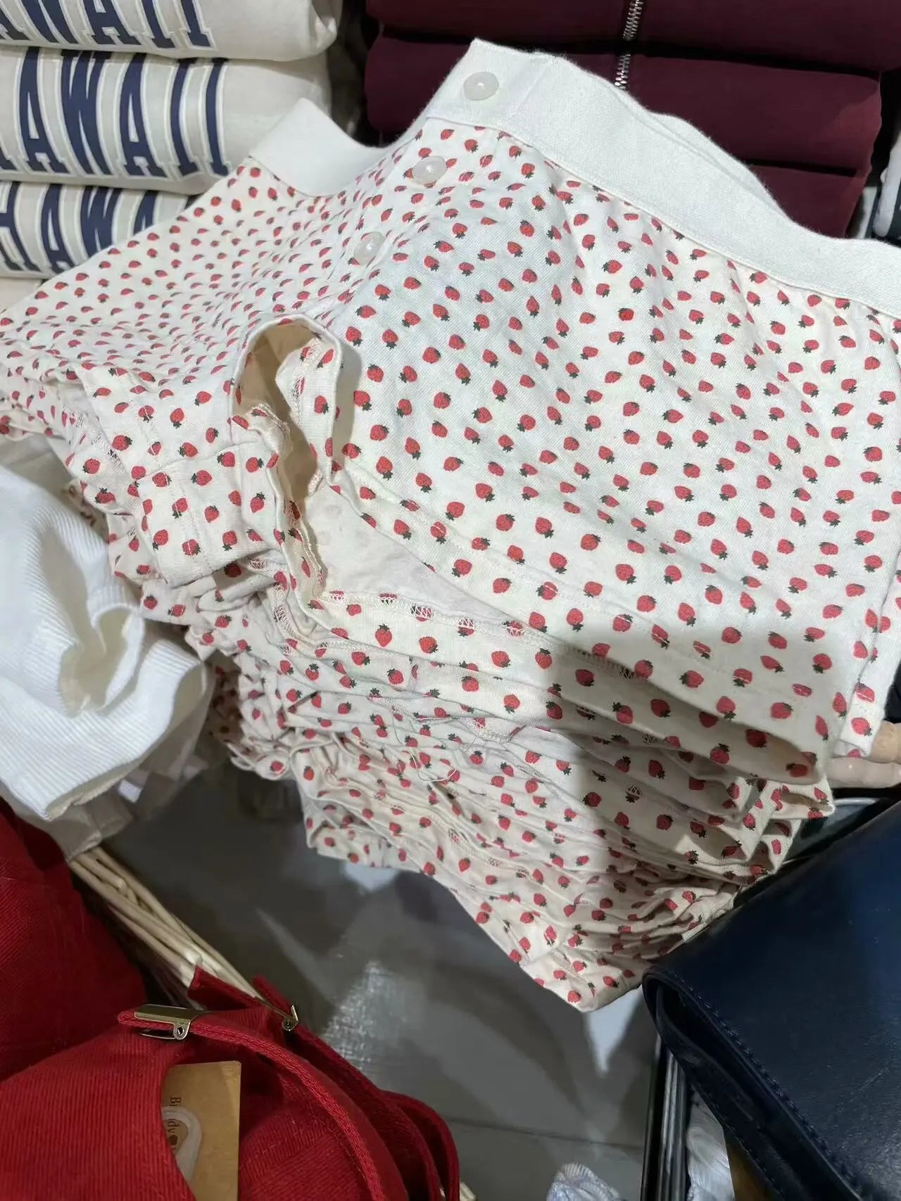 Collection of 40968450867280 in a gallery layout