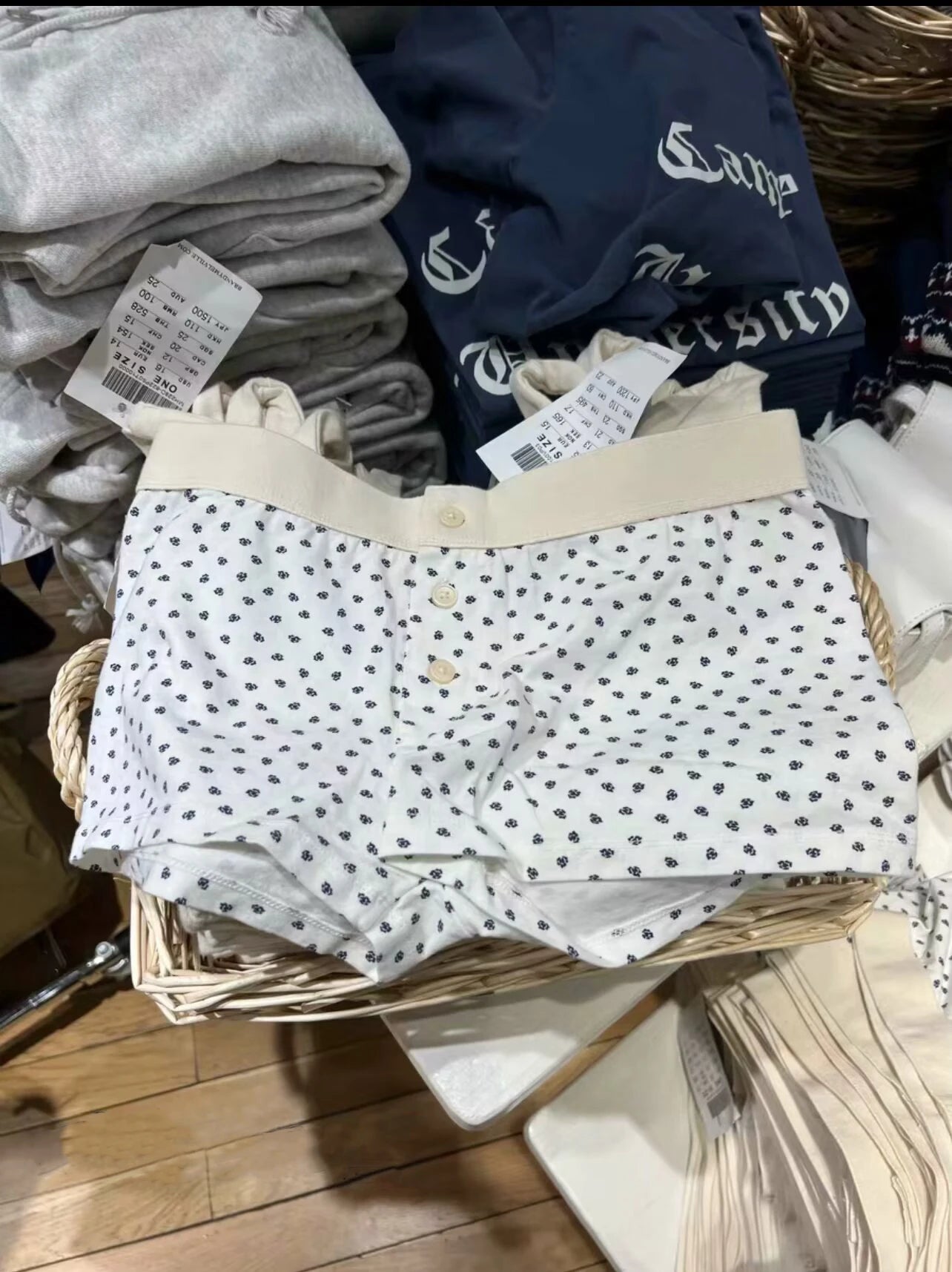 Collection of 40968451457104 in a gallery layout