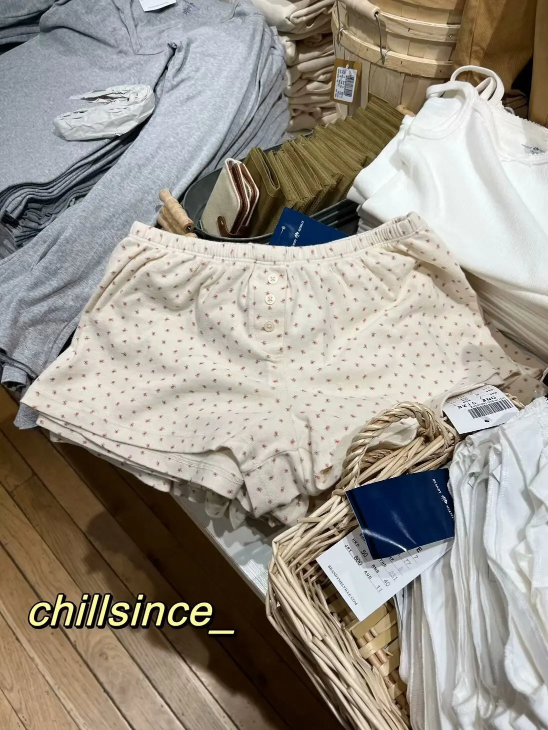 Collection of 40968450900048 in a gallery layout