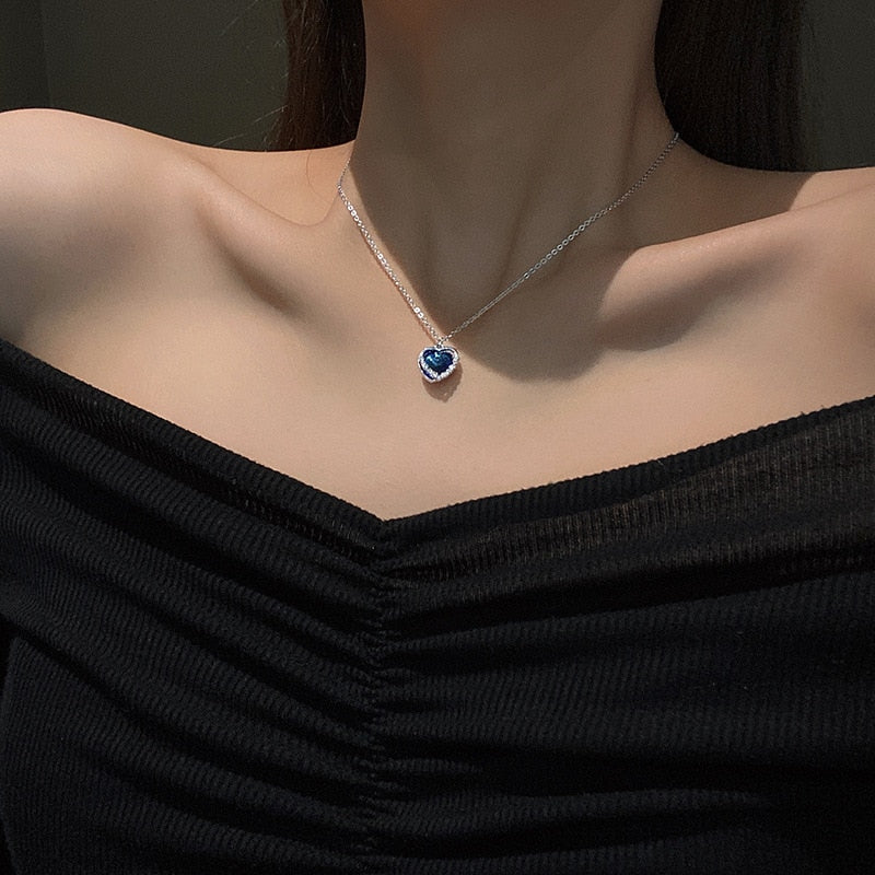 BlueDiamond-Titanic Heart of Ocean Blue Heart Pendant