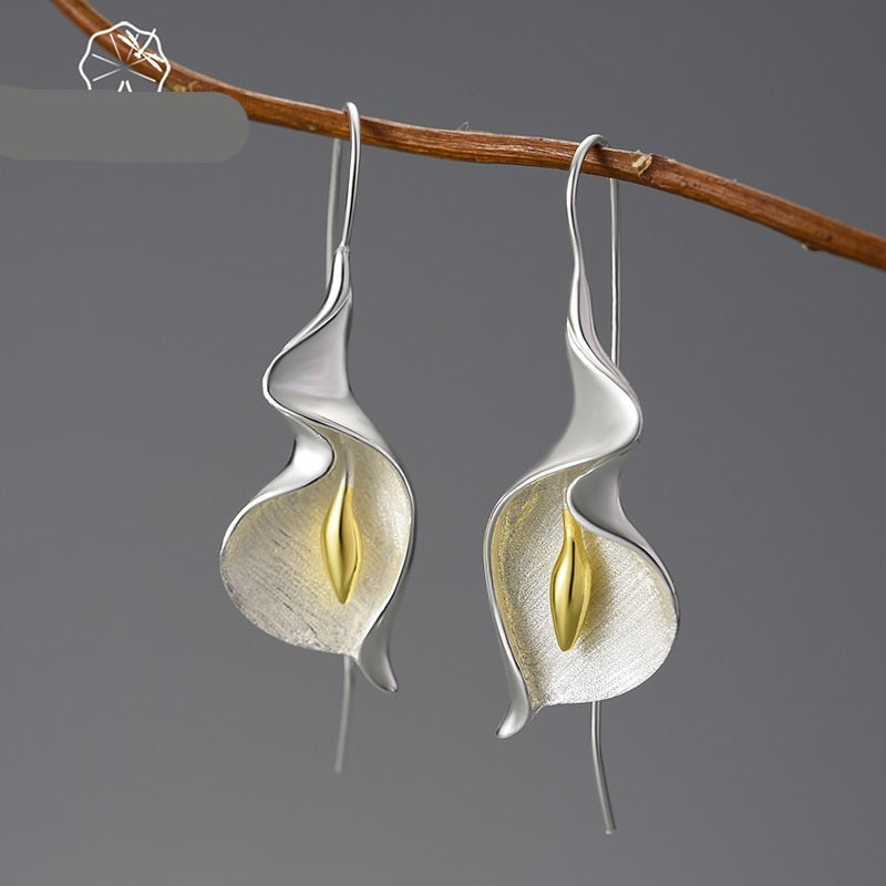 18K Gold Long Hanging New Calla Lily Flower Dangle Earrings